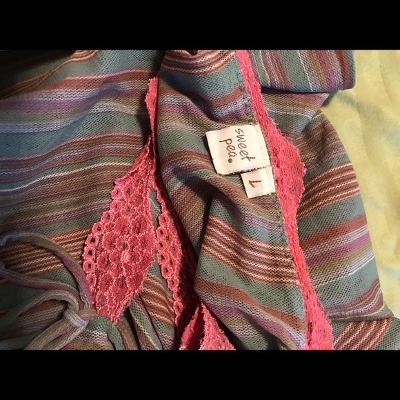 ✨ 2/$15 SALE! Sweet Pea Multi-color Striped  Tank - Picture 5 of 6